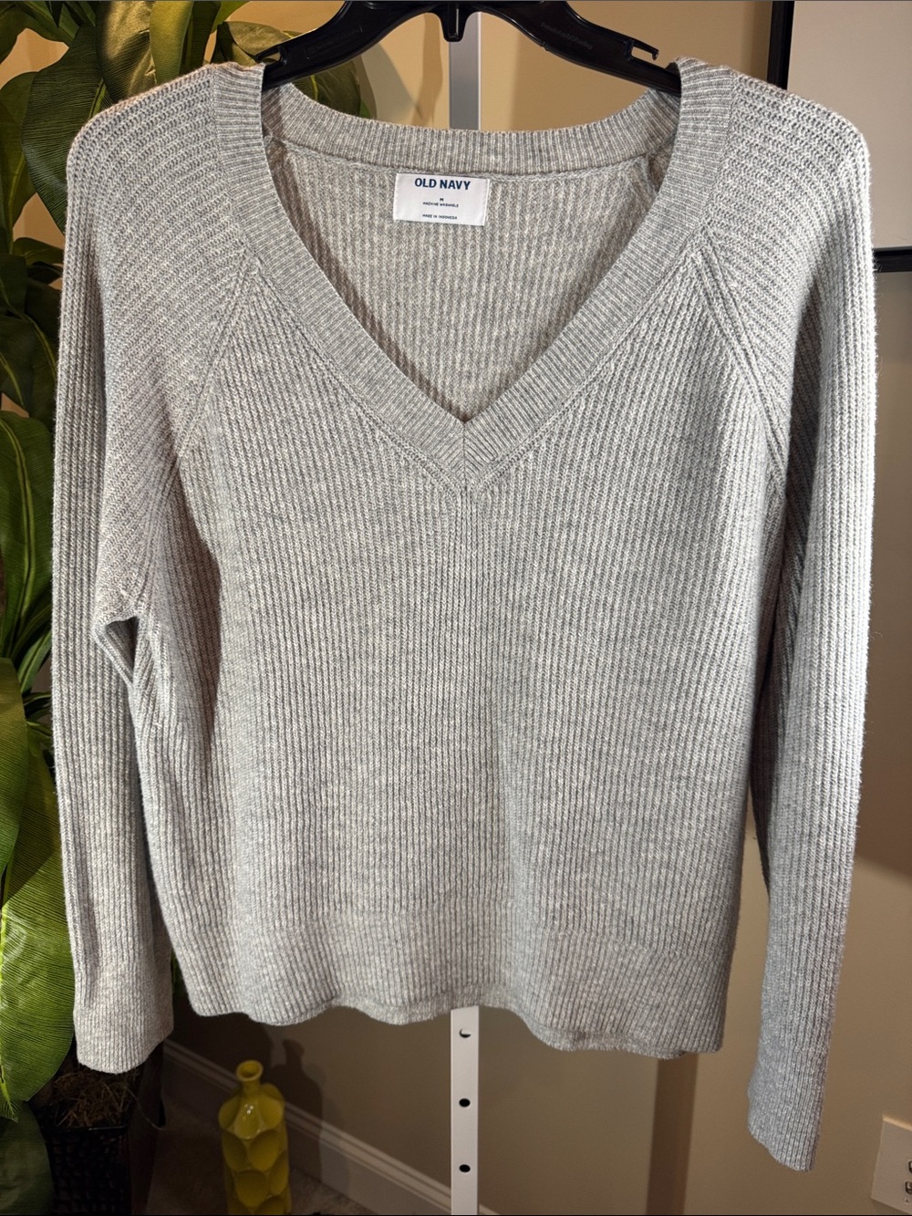 Light Gray V-Neck Ribbed Sweater Old Navy